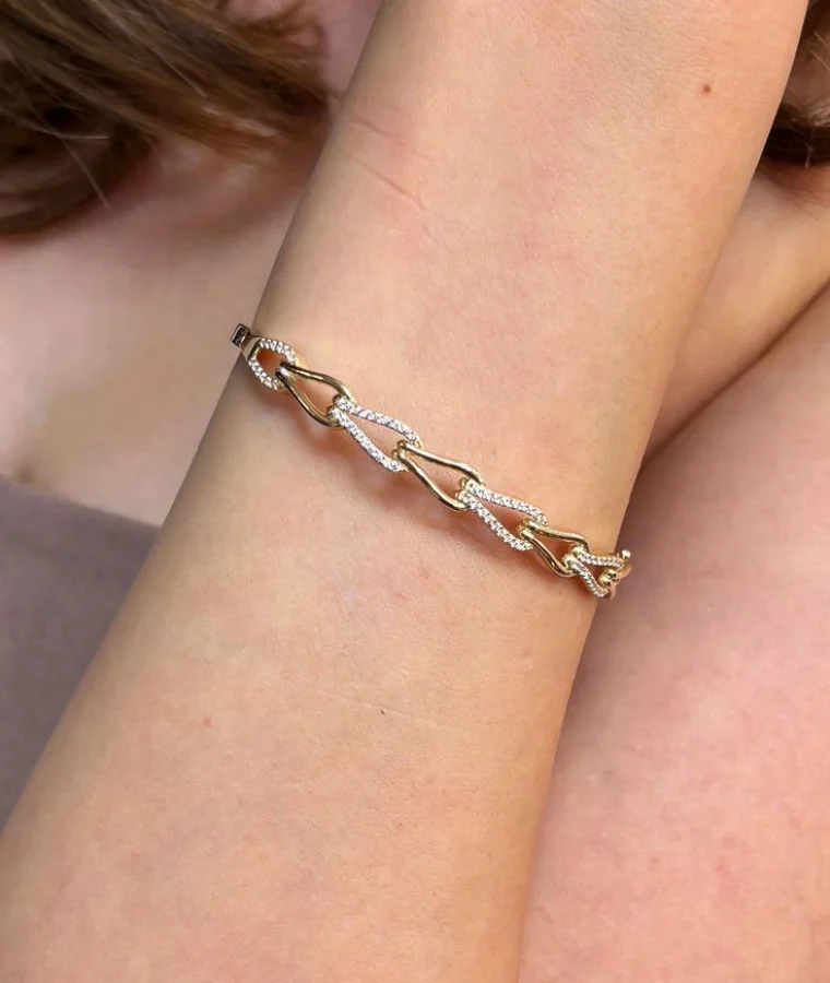 womens classic natural diamond bracelets