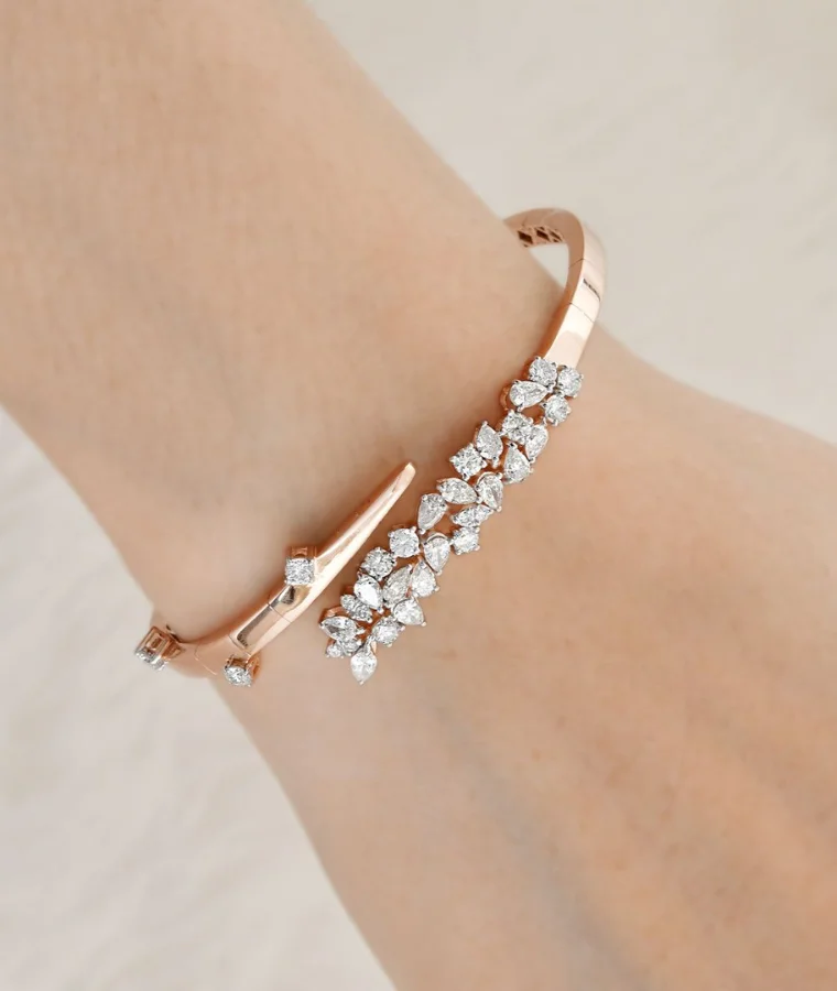 womens signet lab grown diamond bracelets