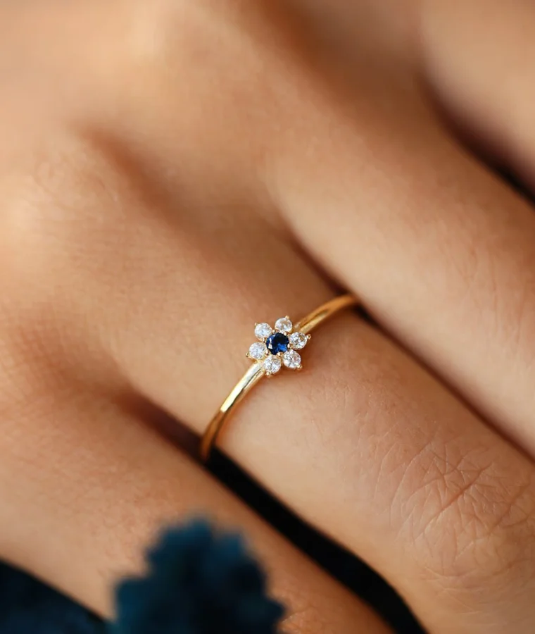 womens minimal natural diamond rings
