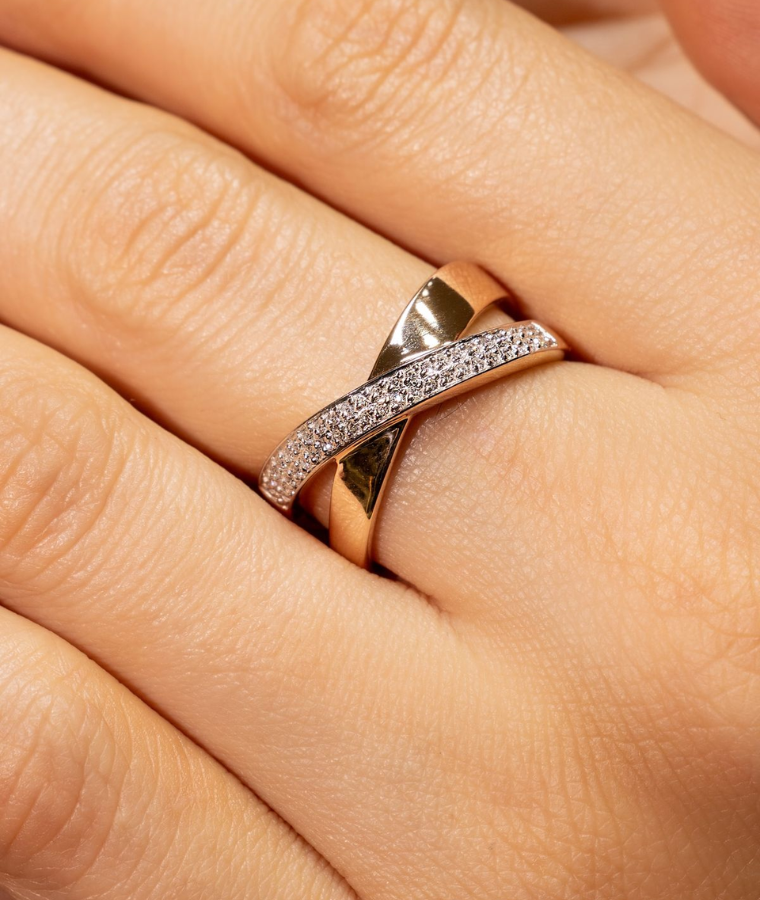 womens natural diamond anniversary rings
