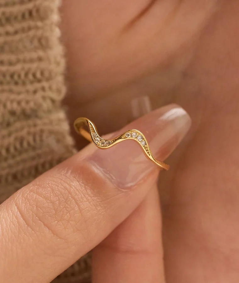 womens geometric natural diamond rings